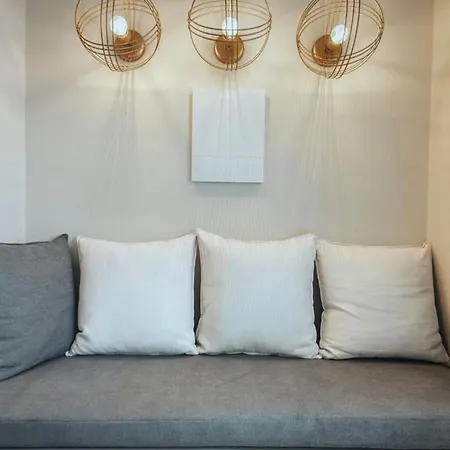 Golden Hour Hideaway - Santorini