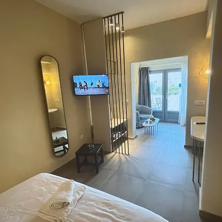 Daire Golden Hour Hideaway - Santorini *